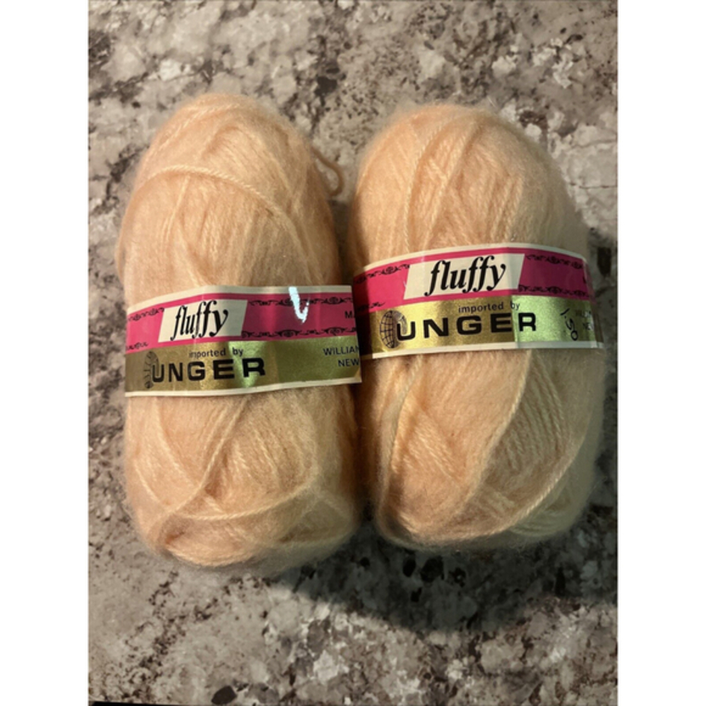 VTG Unger Fluffy Yarn‎ 100% Acrylic France Light Peach Apricot #470 Lot Of 2-NEW